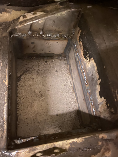 B0895D71 C968 4F8F ABCD BD142FC898E1