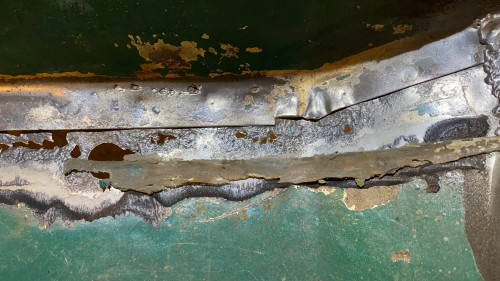 F6C1B002 B3F3 4570 A7C2 F6B03A32BF3A