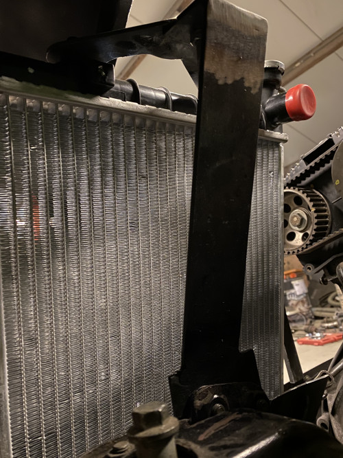 3EE0FE5C 55ED 4CC4 832D 7A560F57E0DC